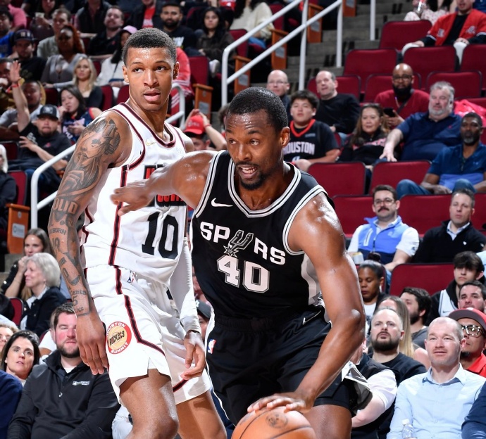 NBA新秀榜：马刺新人继续领跑 灰熊包揽二三名